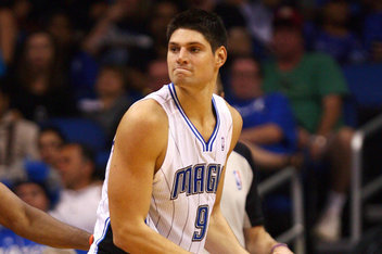 不断调整以 不断调整以